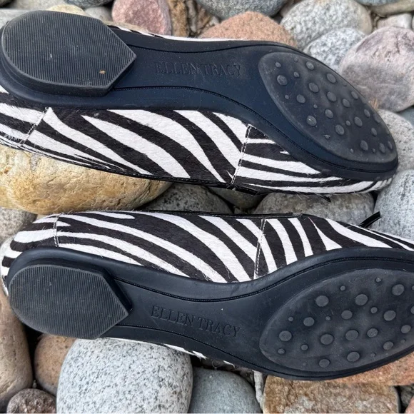 Ellen Tracy Zebra Print Flats with Black Accents - Picture 7 of 8